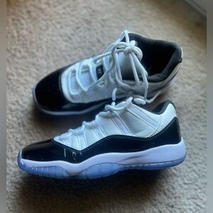 Men Nike Air Jordan 11 Retro Low Concord Size 8